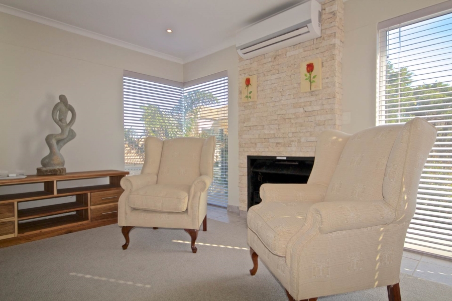 5 Bedroom Property for Sale in Sunset Beach Western Cape